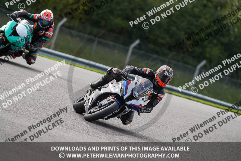 donington no limits trackday;donington park photographs;donington trackday photographs;no limits trackdays;peter wileman photography;trackday digital images;trackday photos